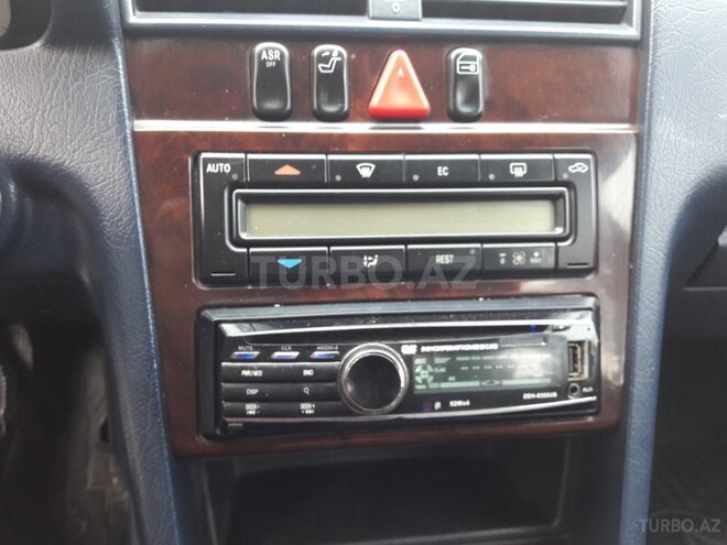 Mercedes C 200 1998, 266,917 km - 2.0 l - Bakı