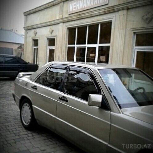 Mercedes 190 1991, 350,000 km - 0.2 l - Füzuli