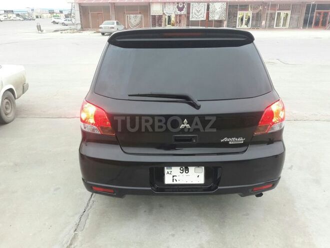 Mitsubishi Airtrek 2003, 220,000 km - 2.0 л - Bakı