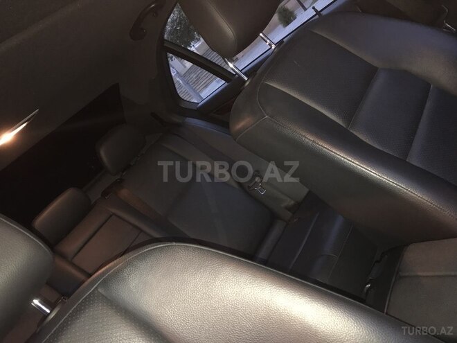 Mercedes C 300 2013, 101,000 km - 3.0 l - Bakı