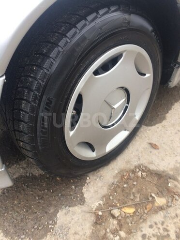 Mercedes C 200 1998, 280,000 km - 2.0 l - Bakı