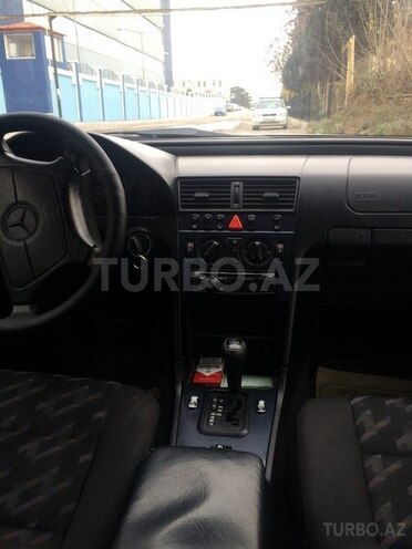 Mercedes C 200 1998, 280,000 km - 2.0 l - Bakı