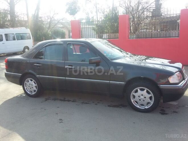 Mercedes C 180 1995, 234,525 km - 1.8 l - Göygöl