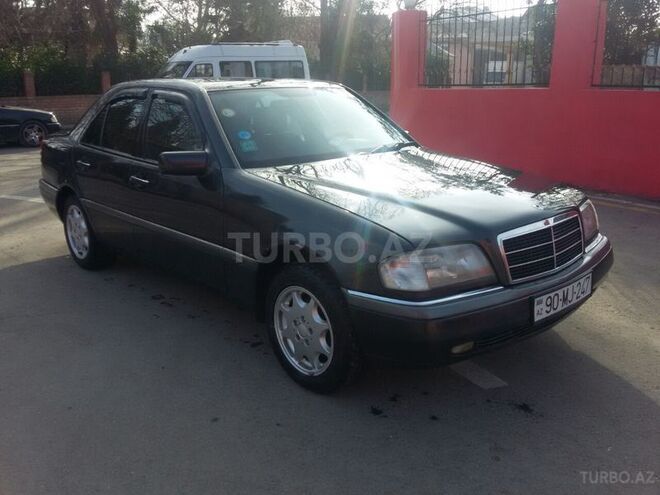 Mercedes C 180 1995, 234,525 km - 1.8 l - Göygöl