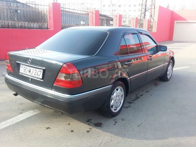 Mercedes C 180 1995, 234,525 km - 1.8 l - Göygöl