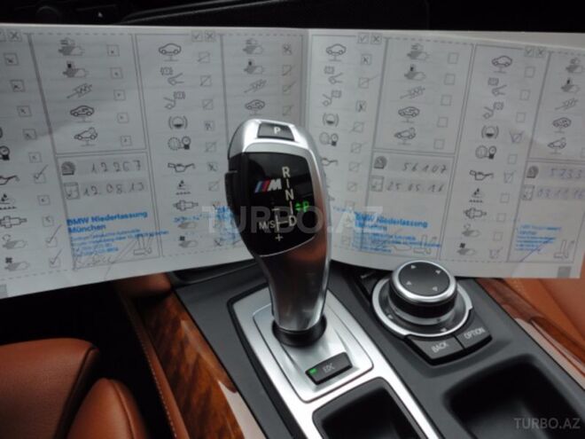 BMW X5 M 2011, 81,000 km - 4.4 l - Bakı