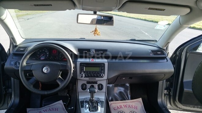 Volkswagen Passat 2005, 240,000 km - 2.0 l - Bakı