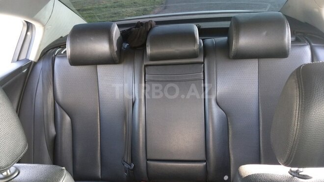 Volkswagen Passat 2005, 240,000 km - 2.0 l - Bakı