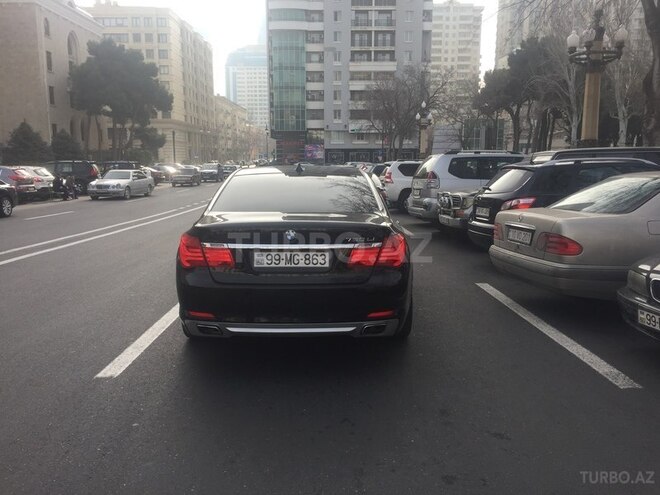 BMW 750 2009, 183,500 km - 4.4 л - Bakı