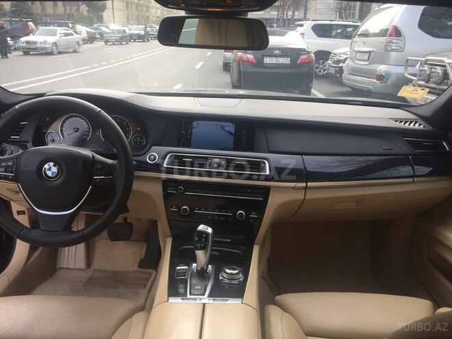 BMW 750 2009, 183,500 km - 4.4 л - Bakı