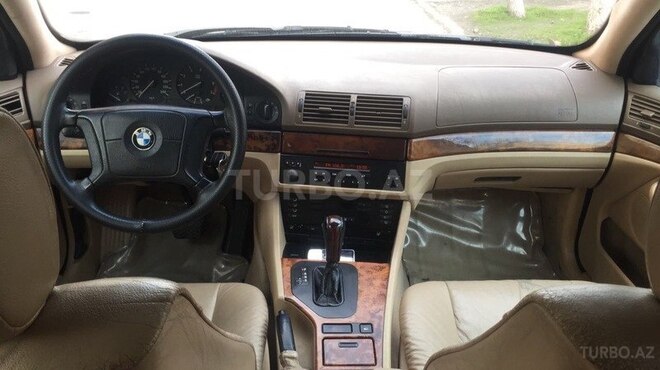 BMW 528 1998, 321,678 km - 2.8 l - Sumqayıt