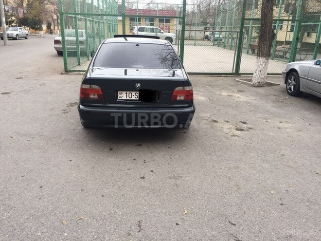 BMW 528 1998, 321,678 km - 2.8 l - Sumqayıt