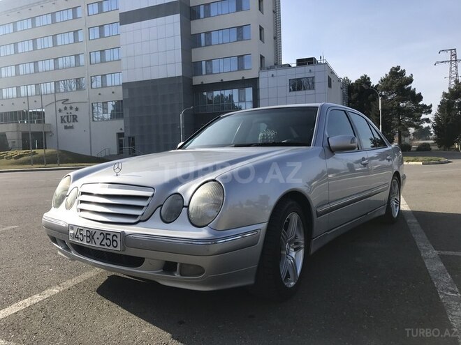 Mercedes E 240 1999, 222,000 km - 2.6 l - Mingəçevir