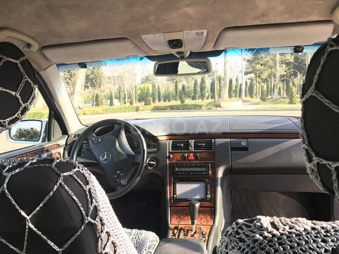 Mercedes E 240 1999, 222,000 km - 2.6 l - Mingəçevir