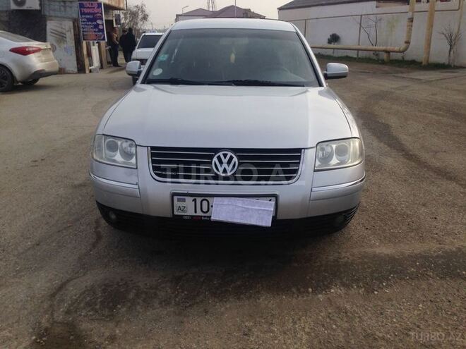 Volkswagen Passat 2001, 300,000 km - 2.0 л - Bakı