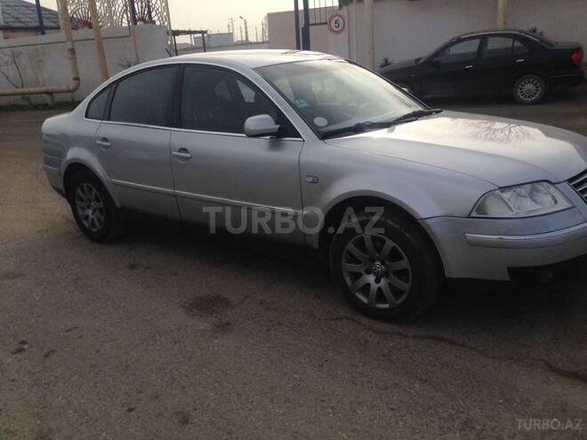 Volkswagen Passat 2001, 300,000 km - 2.0 л - Bakı
