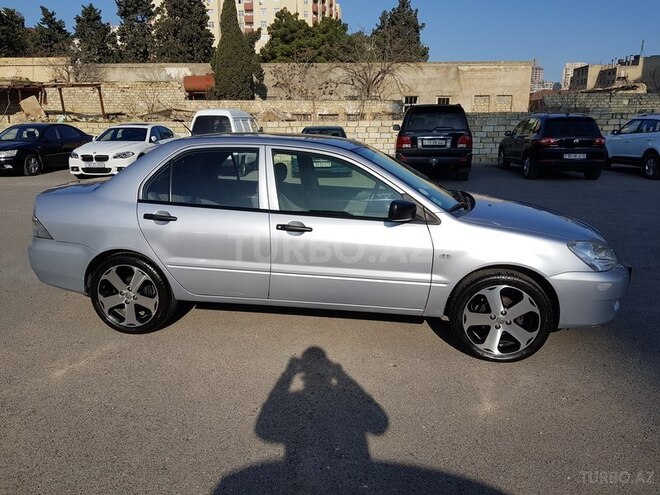 Mitsubishi Lancer 2006, 278,000 km - 1.3 l - Bakı
