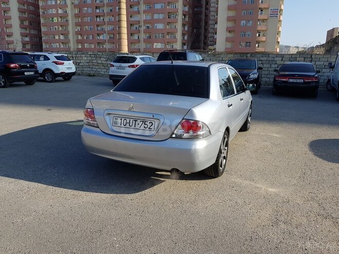 Mitsubishi Lancer 2006, 278,000 km - 1.3 l - Bakı