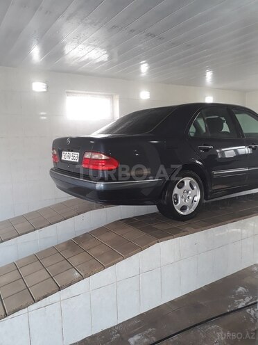 Mercedes E 270 2000, 308,102 km - 2.7 l - Bakı