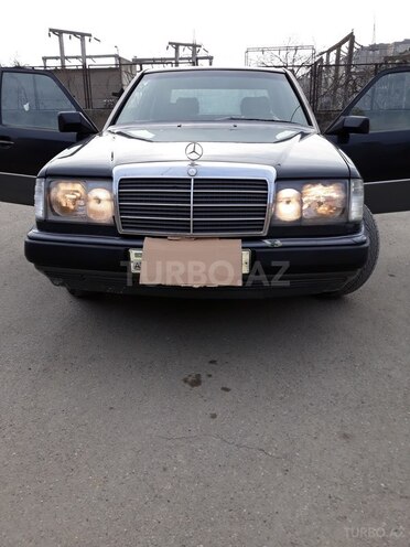 Mercedes E 230 1991, 300,000 km - 2.3 l - Bakı
