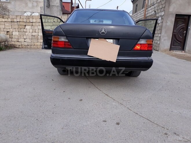 Mercedes E 230 1991, 300,000 km - 2.3 l - Bakı