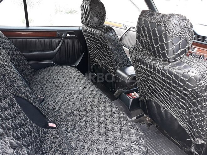 Mercedes E 230 1991, 300,000 km - 2.3 l - Bakı