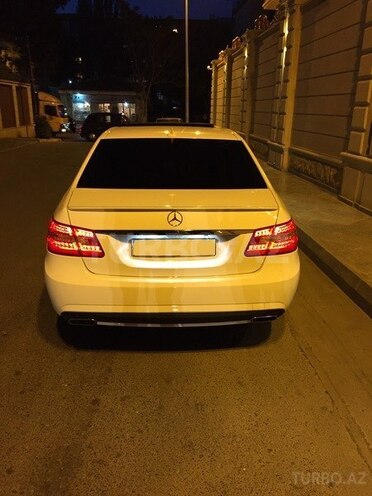Mercedes E 350 2012, 57,000 km - 3.5 л - Bakı