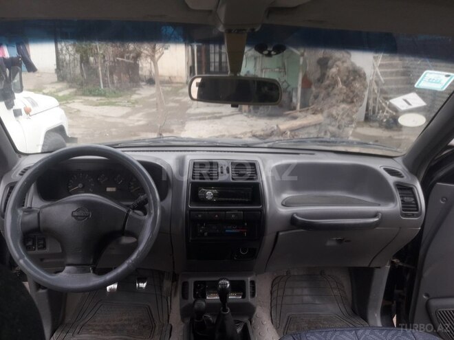 Nissan Terrano 1999, 830,789 km - 2.4 l - Bakı