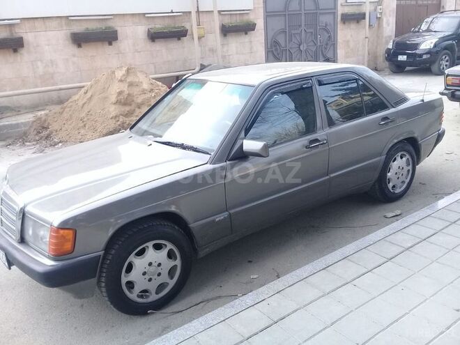 Mercedes 190 1989, 420,000 km - 2.0 l - Bakı