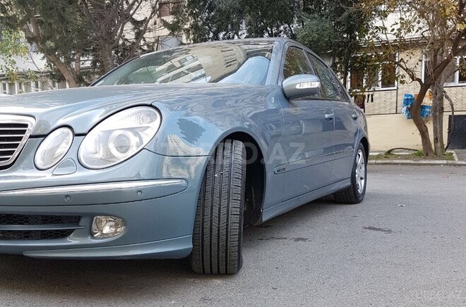 Mercedes E 320 2004, 207,692 km - 3.2 l - Bakı