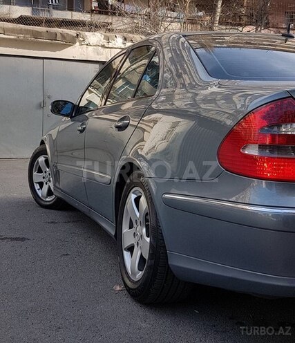Mercedes E 320 2004, 207,692 km - 3.2 l - Bakı