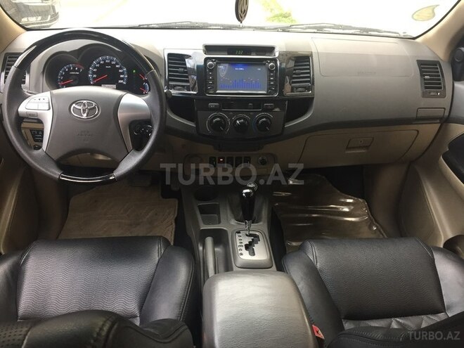 Toyota Fortuner 2013, 105,000 km - 2.7 л - Bakı