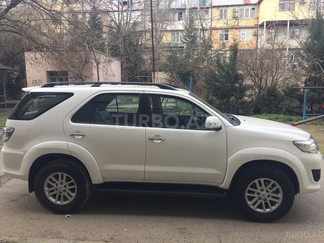 Toyota Fortuner 2013, 105,000 km - 2.7 л - Bakı