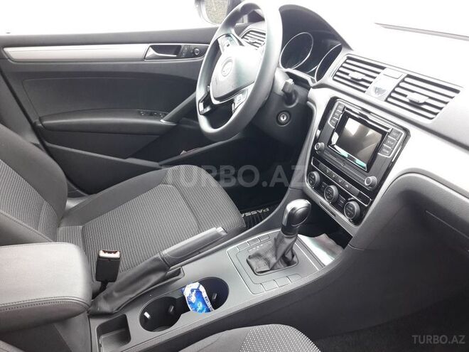 Volkswagen Passat 2017, 6,831 km - 1.8 l - Bakı