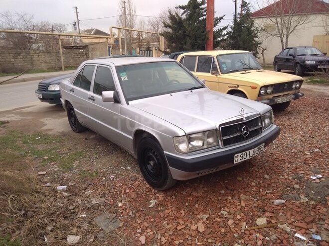Mercedes 190 1992, 287,321 km - 2.0 l - Bakı
