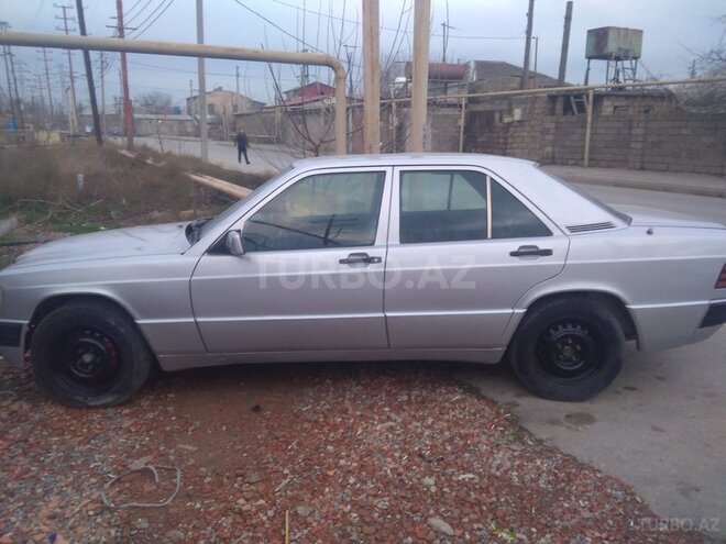 Mercedes 190 1992, 287,321 km - 2.0 l - Bakı