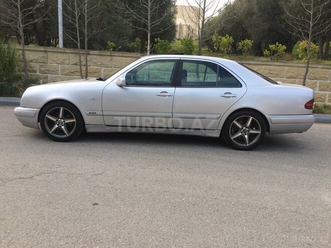 Mercedes E 200 1997, 197,000 km - 2.0 л - Bakı