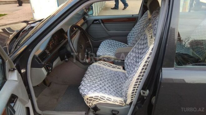 Mercedes E 200 1990, 263,292 km - 2.0 л - Bakı