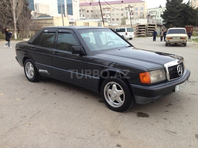 Mercedes 190 1989, 385,000 km - 2.0 l - Sumqayıt