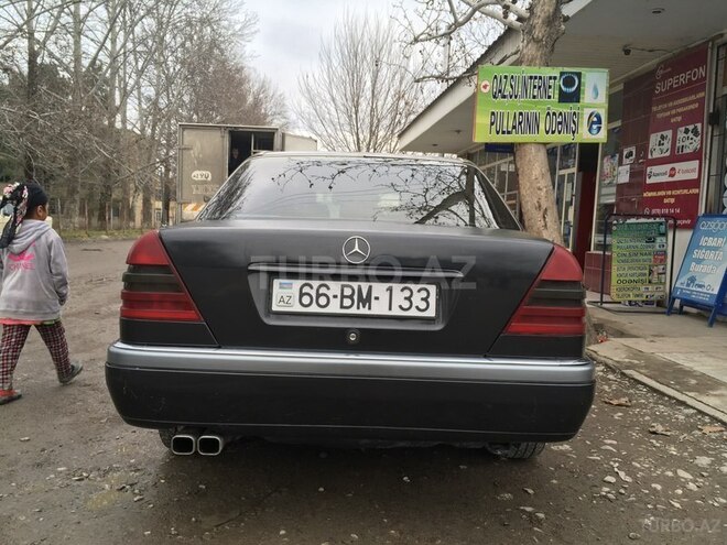 Mercedes C 180 1995, 276,042 km - 1.8 л - Yevlax