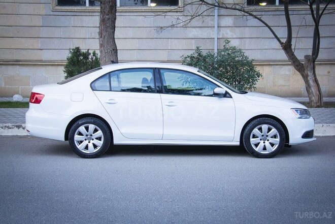 Volkswagen Jetta 2014, 70,000 km - 1.8 l - Bakı