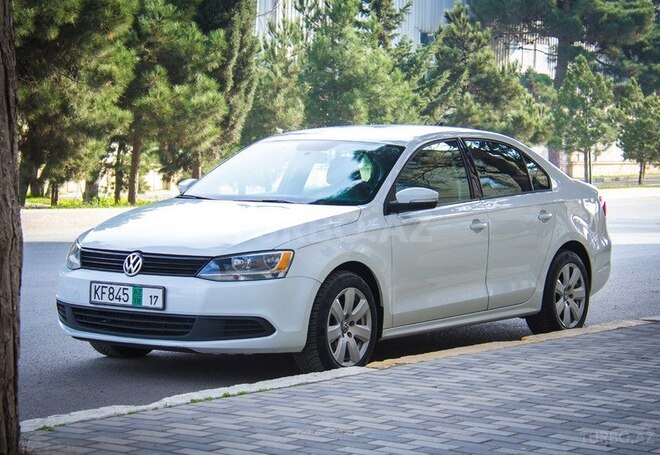 Volkswagen Jetta 2014, 70,000 km - 1.8 l - Bakı
