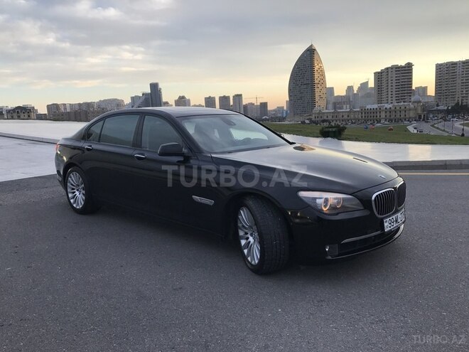 BMW 750 2011, 106,000 km - 4.4 l - Bakı