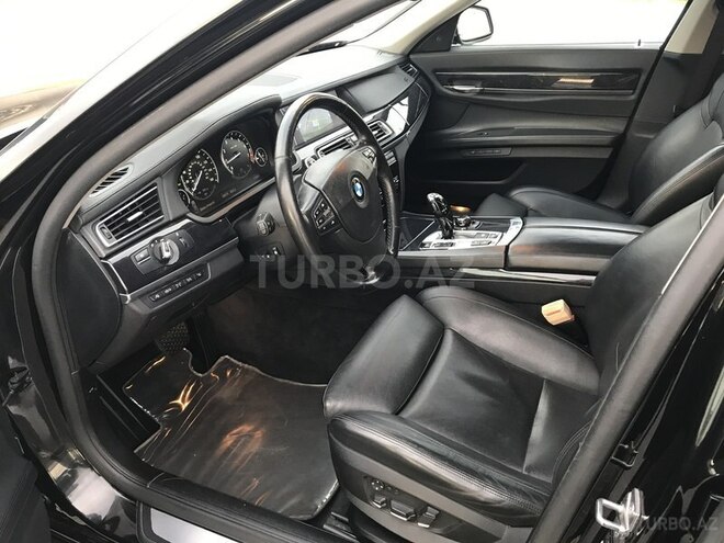 BMW 750 2011, 106,000 km - 4.4 l - Bakı