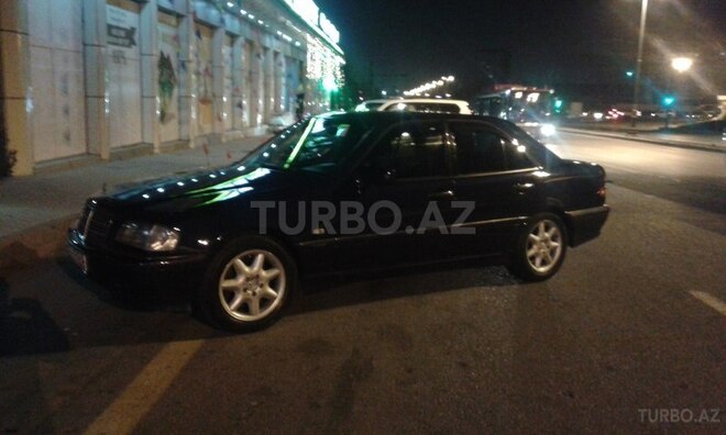 Mercedes C 180 1997, 298,000 km - 1.8 л - Bakı