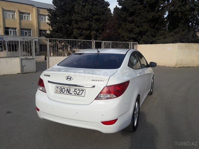 Hyundai Accent 2012, 100,000 km - 1.6 l - Bakı