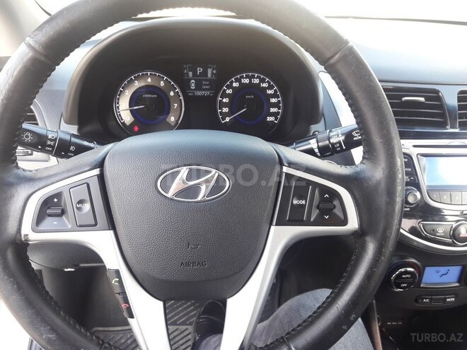 Hyundai Accent 2012, 100,000 km - 1.6 l - Bakı