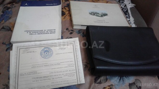 Mercedes E 220 2001, 276,218 km - 2.2 l - Bakı