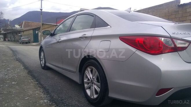Hyundai Sonata 2014, 72,200 km - 2.4 л - Şəki