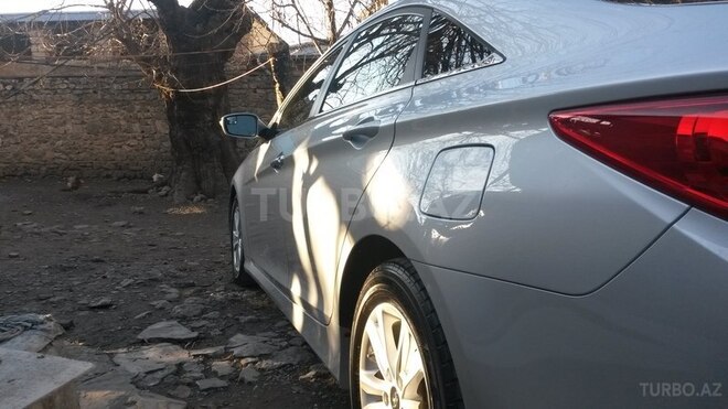 Hyundai Sonata 2014, 72,200 km - 2.4 л - Şəki